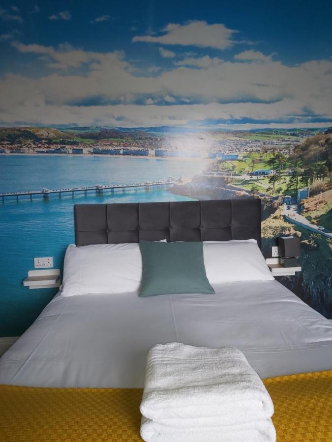 No 27 Chapel Street Guest House Llandudno Dış mekan fotoğraf