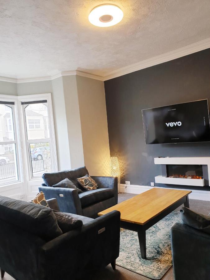 No 27 Chapel Street Guest House Llandudno Dış mekan fotoğraf