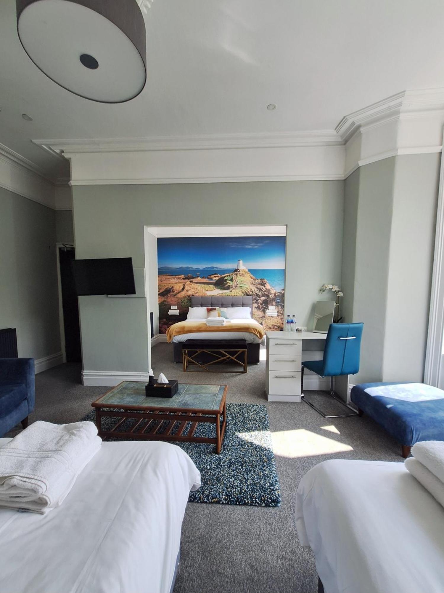 No 27 Chapel Street Guest House Llandudno Dış mekan fotoğraf